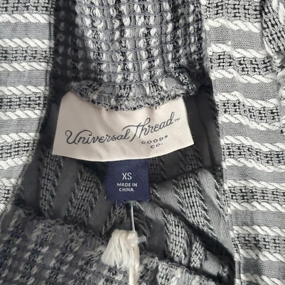 NWT Universal thread strap  jumpsuit size XS - Picture 3 of 9